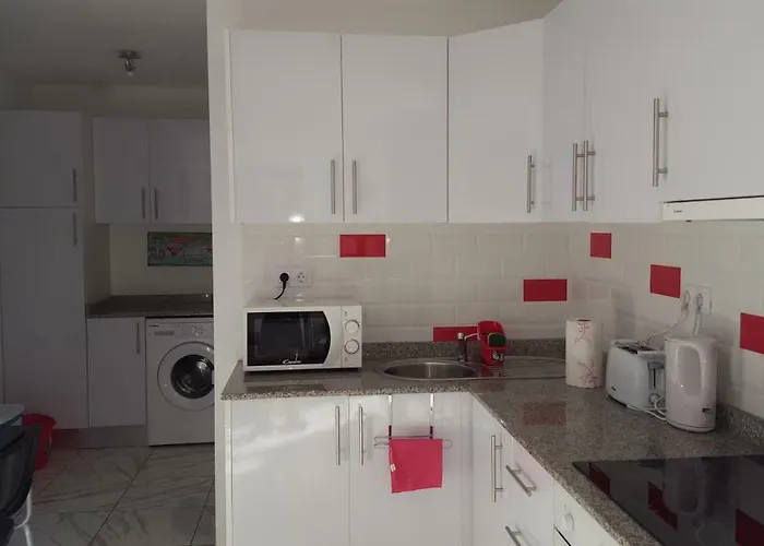 Puerta Del Sol La Rossa アパート カレタ・デ・フステ